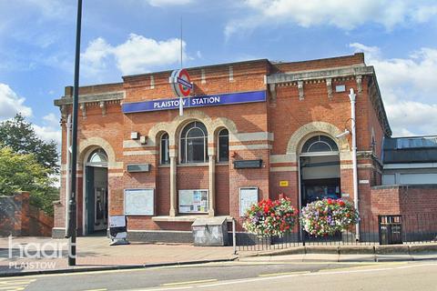 31 Dundee Road, London, E13 0BQ