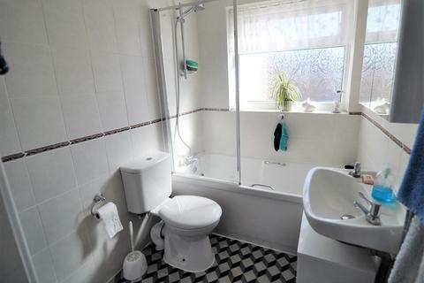 12 Warwick Avenue, Halesworth, IP19 8PZ