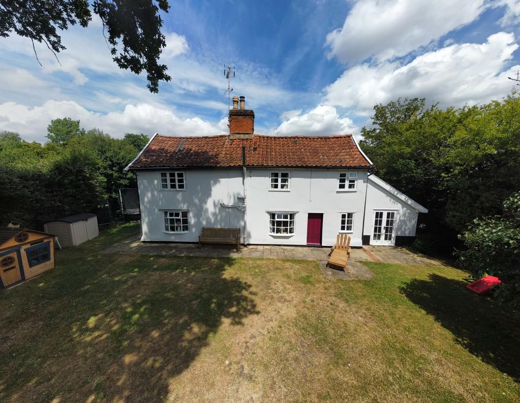 Brandeston, Near Framlingham, Suffolk 4 bed cottage £585,000