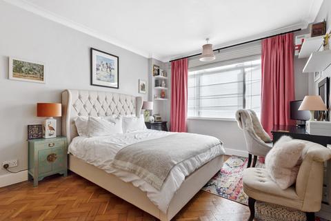 Flat 1, Hamlet Court Hamlet Gardens, London, W6 0SY