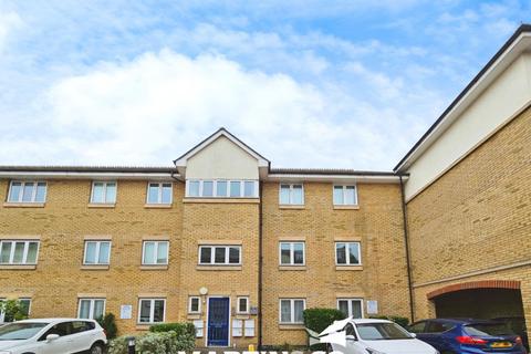 2 bedroom apartment to rent, Broomfield Road, Chelmsford