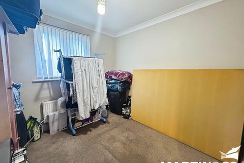 2 bedroom apartment to rent, Broomfield Road, Chelmsford