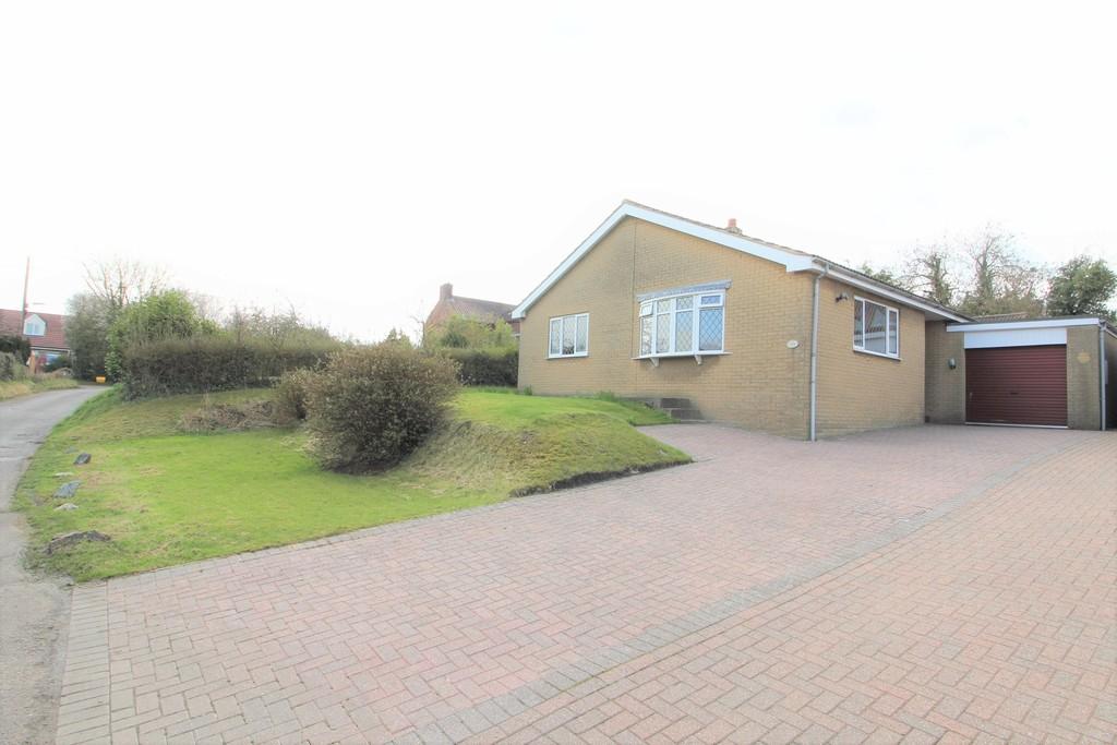 Grange Lane, Willingham By Stow 3 bed detached bungalow £219,950