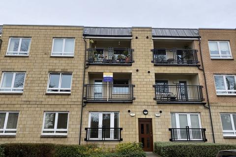 2 bedroom apartment to rent, The Woodlands, Stirling FK8