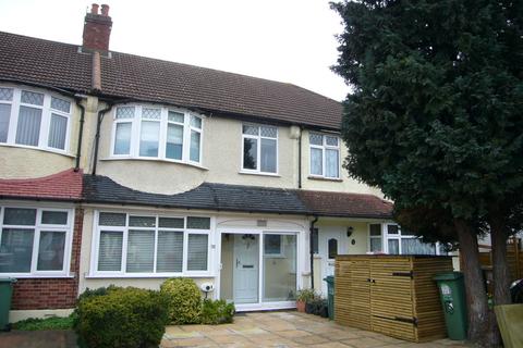 13 Banstead Way, Wallington, SM6 8NZ