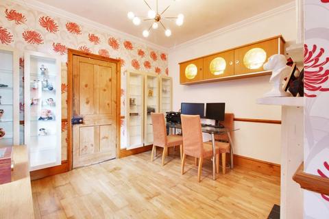 87 Birkbeck Road, Sidcup, DA14 4DJ