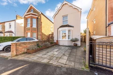 4 Clarence Crescent, Sidcup, DA14 4DF
