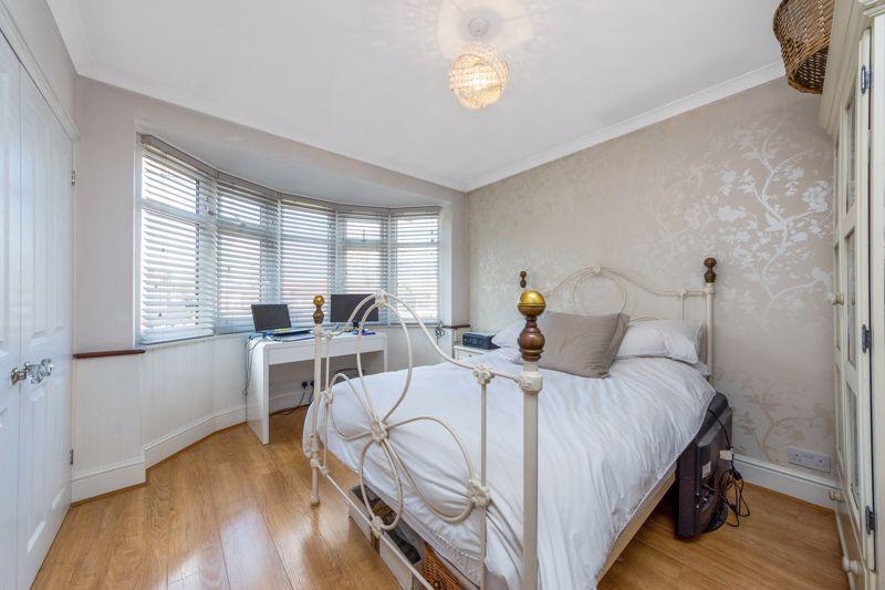 Front bay bedroom