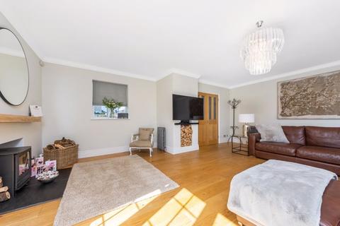 26 Maple Crescent, Blackfen, Sidcup, DA15 9LT