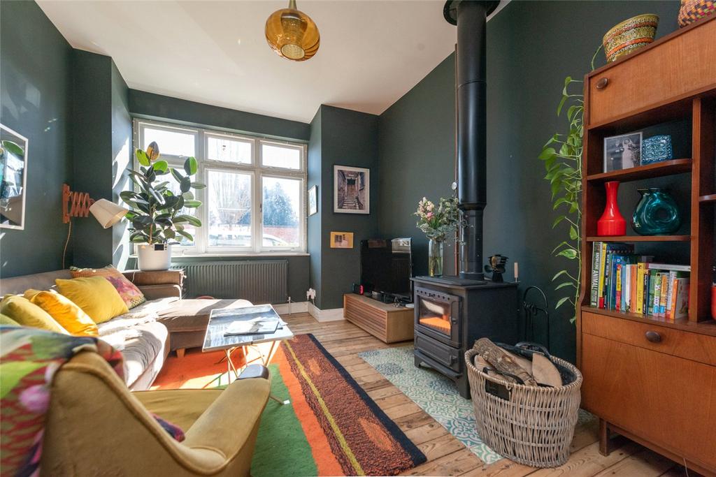 Franklyn Road, London, NW10 4 bed terraced house £725,000