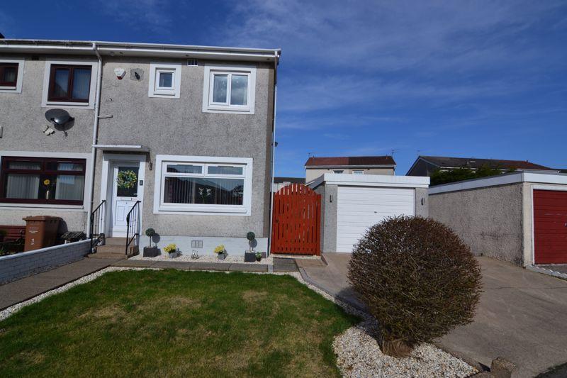 Sillars Meadow, Irvine 2 bed semidetached villa £120,000