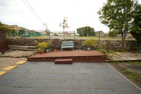 32 Ashtofts Mount, Guiseley, Leeds, LS20 9DB