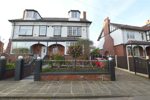 37 Avenue Crescent, Leeds, LS8 4HD
