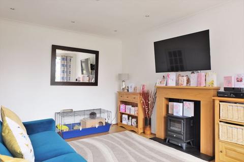 24 Lindrosa Road, Sutton Coldfield, B74 3JZ