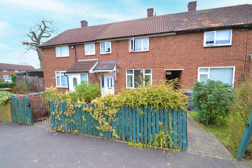 Willow Green, Borehamwood 3 bed terraced house for sale £395,000