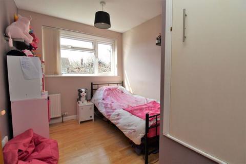 65 Falcon Drive, Patchway, Bristol, BS34 5RB