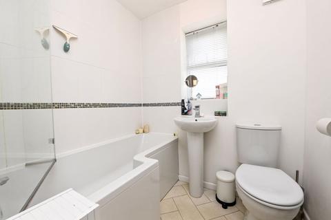 21 Blackberry Close, Chippenham, SN14 6RG
