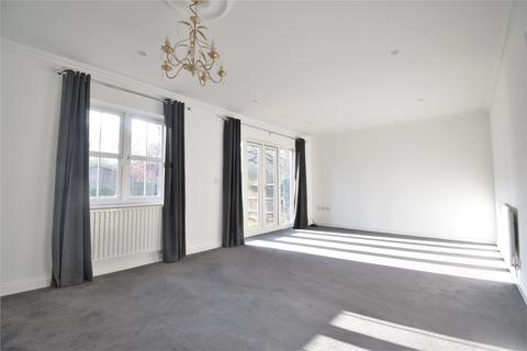 3 bedroom end of terrace house to rent, Mountbatten Mews, Camberley, Surrey, GU15