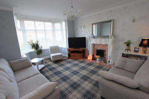 7 Broadway, Rhos On Sea, Colwyn Bay, LL28 4AR