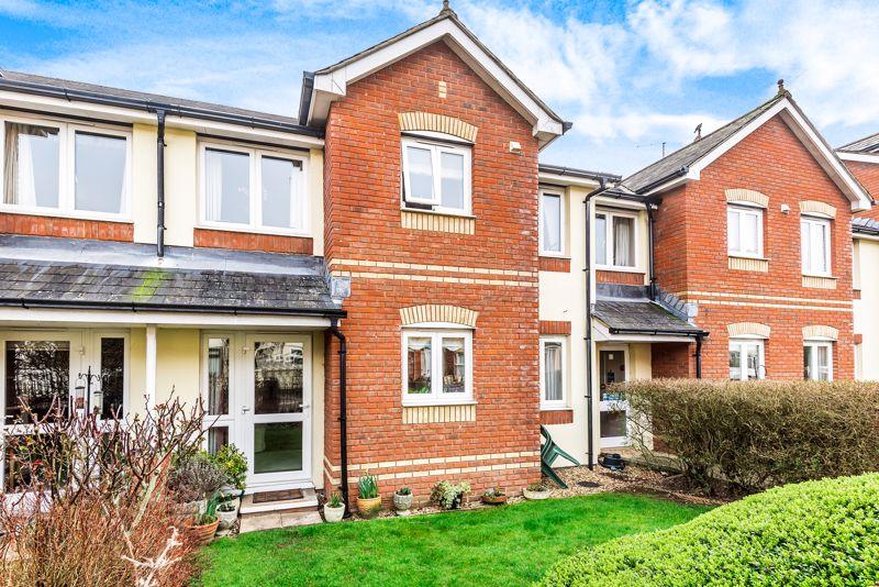 Ackender Road, Alton 1 bed retirement property £175,000