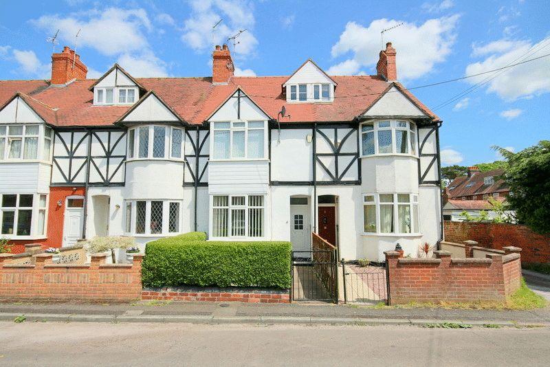Grosvenor Road, Market Drayton 3 bed terraced house £185,000