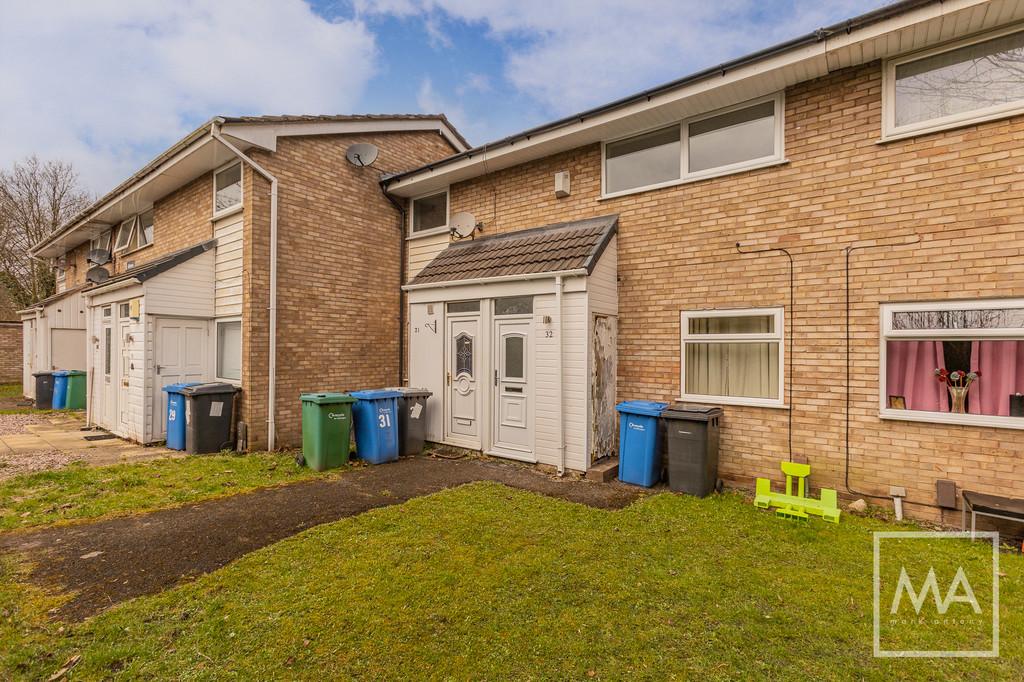 Armstrong Close, Birchwood... 2 bed apartment £85,000