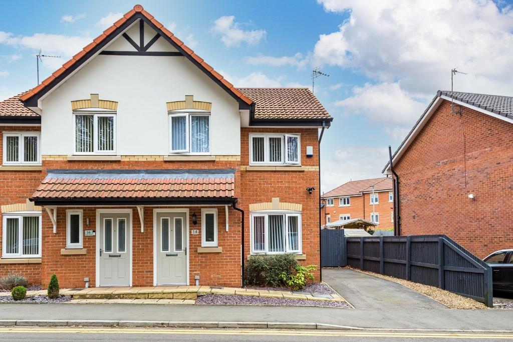 Holme Road, Eccleston, St. Helens 3 bed semidetached house £189,950
