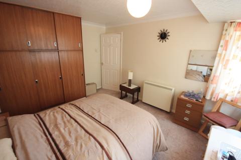 10 Elm Close, Kidsgrove, Stoke-on-trent, ST7 4HR