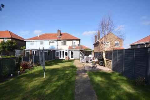 3 bedroom semi-detached house for sale - Cromwell Road, Sprowston, Norwich