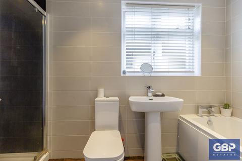 54 Prospect Road, Hornchurch, RM11 3TZ