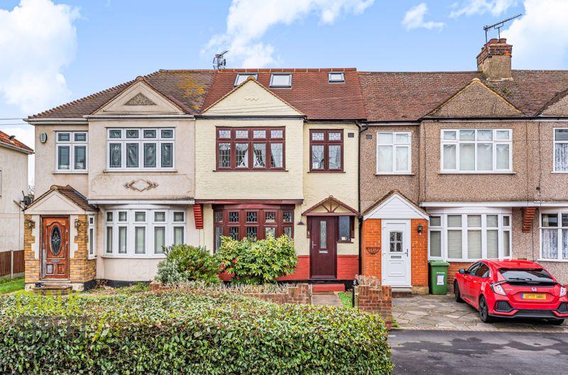 Wingletye Lane, Hornchurch, RM11 4 bed terraced house £499,995