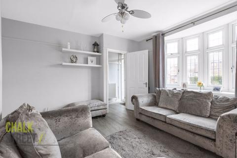 151 Daventry Road, Romford, RM3 7RD