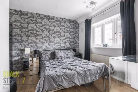 151 Daventry Road, Romford, RM3 7RD