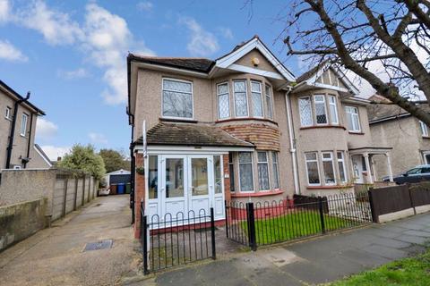 8 Caldwell Road, Stanford-le-hope, SS17 0LP