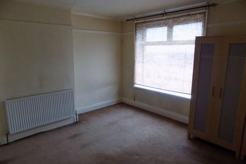 4 Intake Terrace, Bradford, BD2 3ND