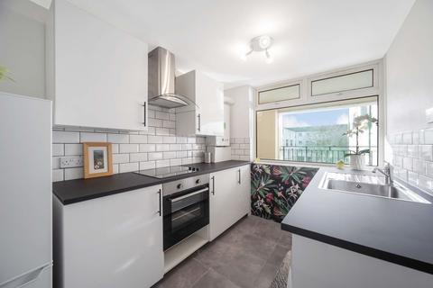 Flat 1/2, 5 Broomhill Path, Glasgow, G11 7AL