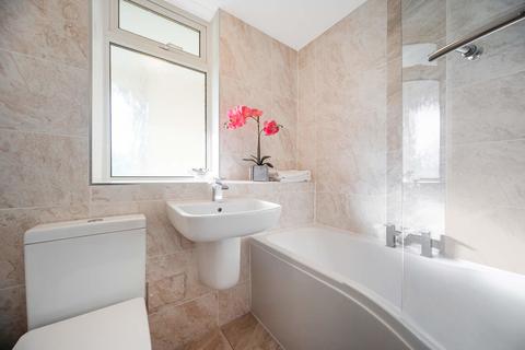 Flat 1/2, 5 Broomhill Path, Glasgow, G11 7AL