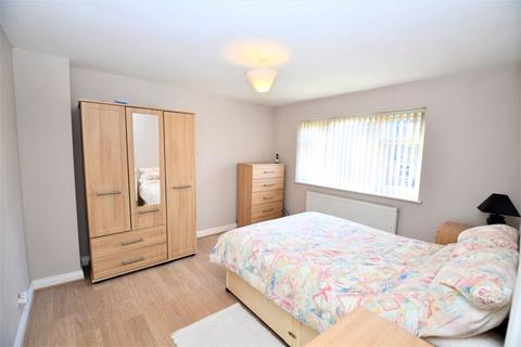 44 Devonshire Road, Salford, M6 8HZ