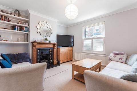 11 Cheselden Road, Guildford, GU1 3SB