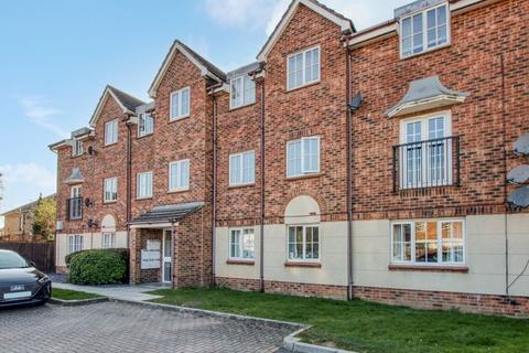 29 Avro Close, Southampton, SO15 4AE