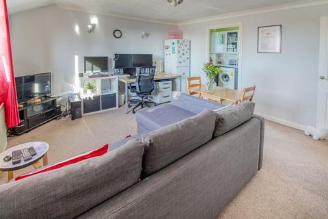 29 Avro Close, Southampton, SO15 4AE