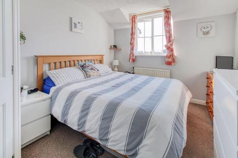 29 Avro Close, Southampton, SO15 4AE