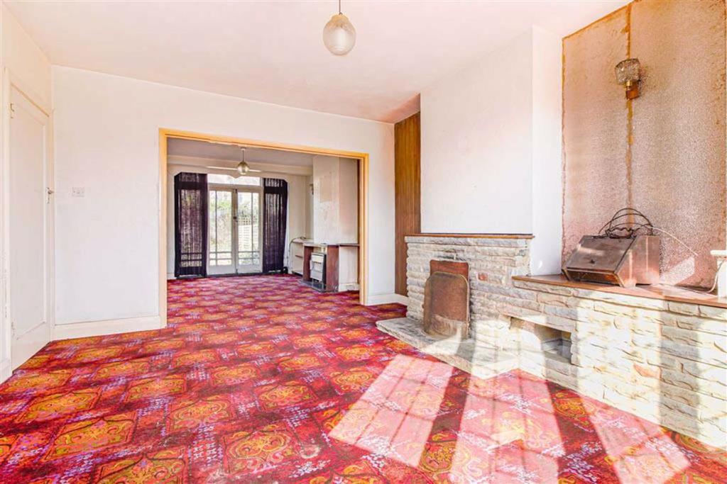 Lorne Gardens, Wanstead, London 3 bed semidetached house £750,000