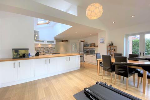 4 Broadley Croft, Welton, Brough, HU15 1TD