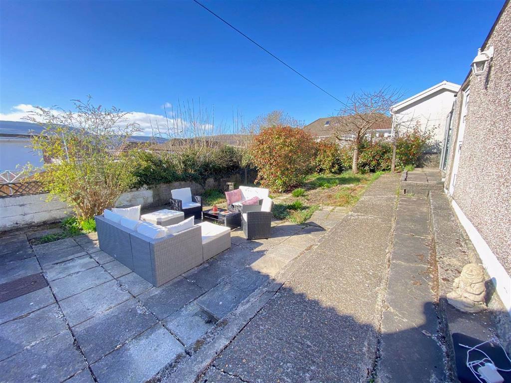 Llangorse Road, Cwmbach, Aberdare 2 bed semidetached house £149,995