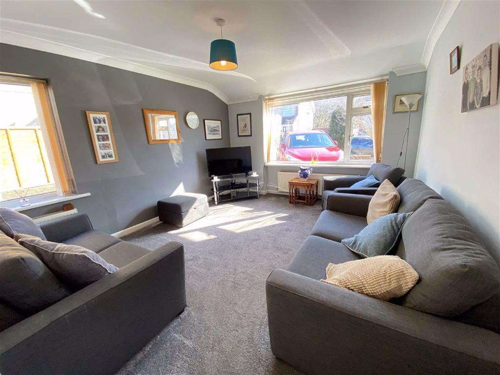 Llangorse Road, Cwmbach, Aberdare 2 bed semidetached house £149,995