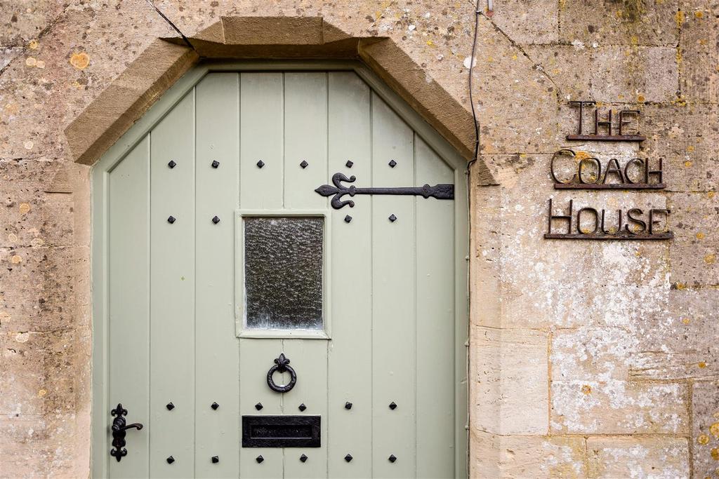 The Coach House 272410 (3).jpg