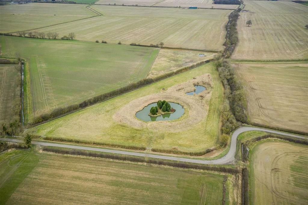 Fillingham Road, Willingham By Stow, Gainsborough, Lincolnshire Land