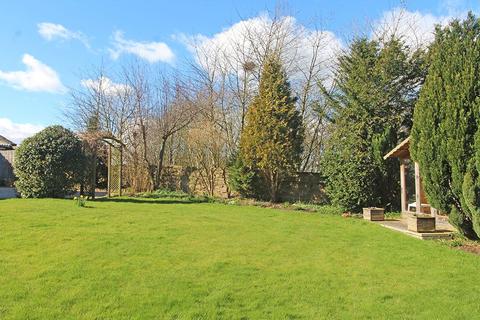 Cliff Cottage Barrowby Lane, Kirkby Overblow, Harrogate, HG3 1HX