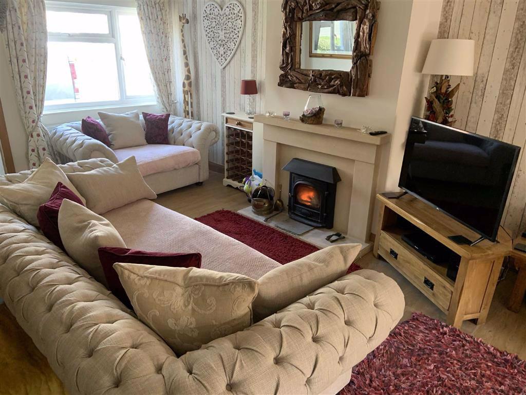 Living / Family Room